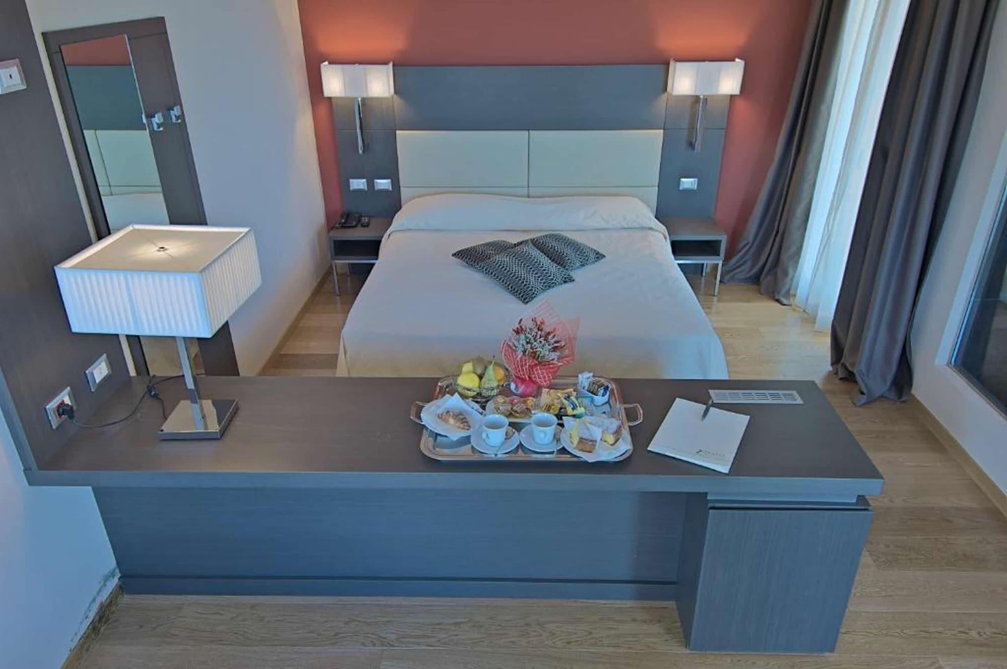 Zen Hotel Versilia Marina di Pietrasanta Eksteriør billede