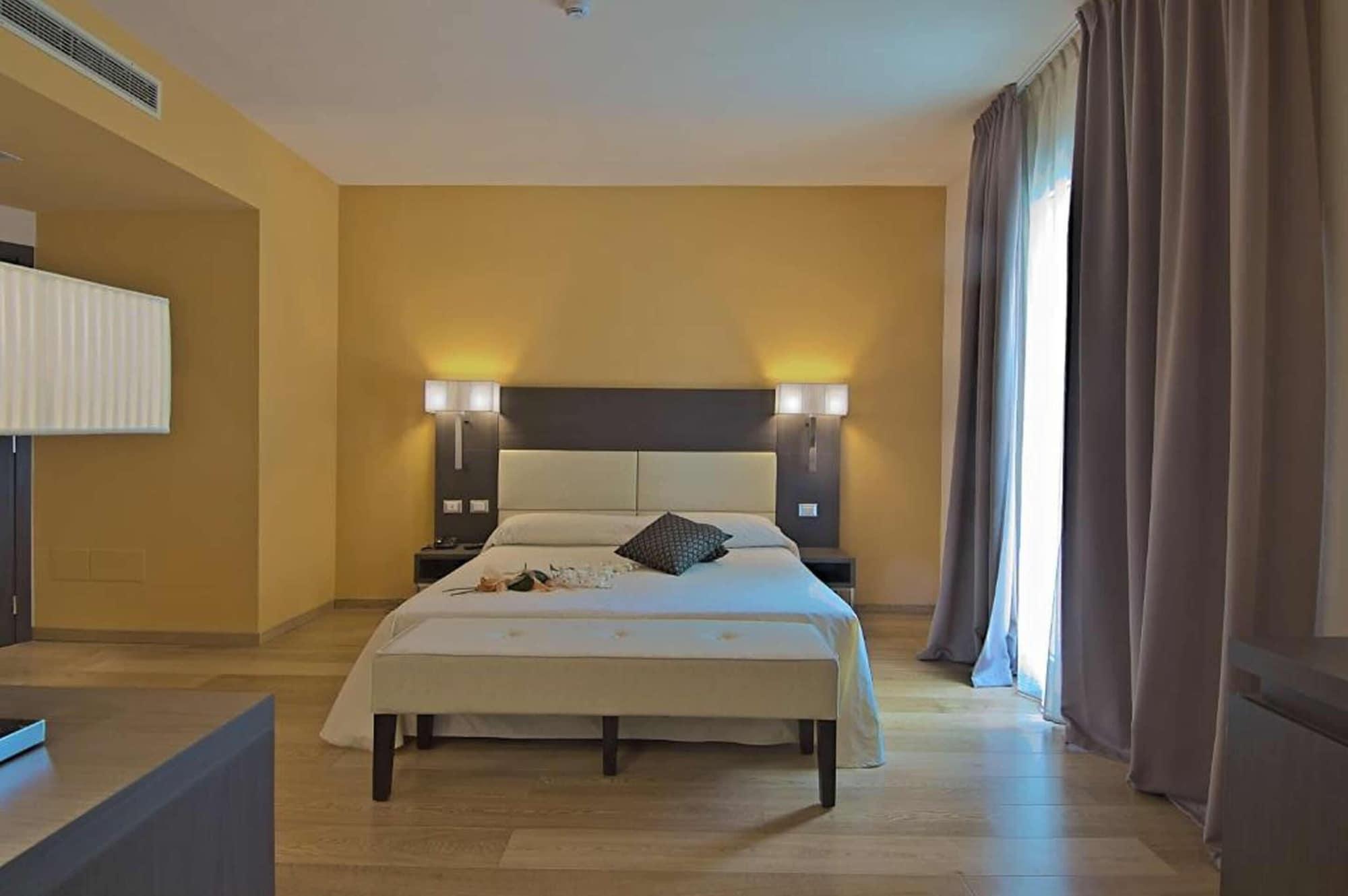 Zen Hotel Versilia Marina di Pietrasanta Eksteriør billede